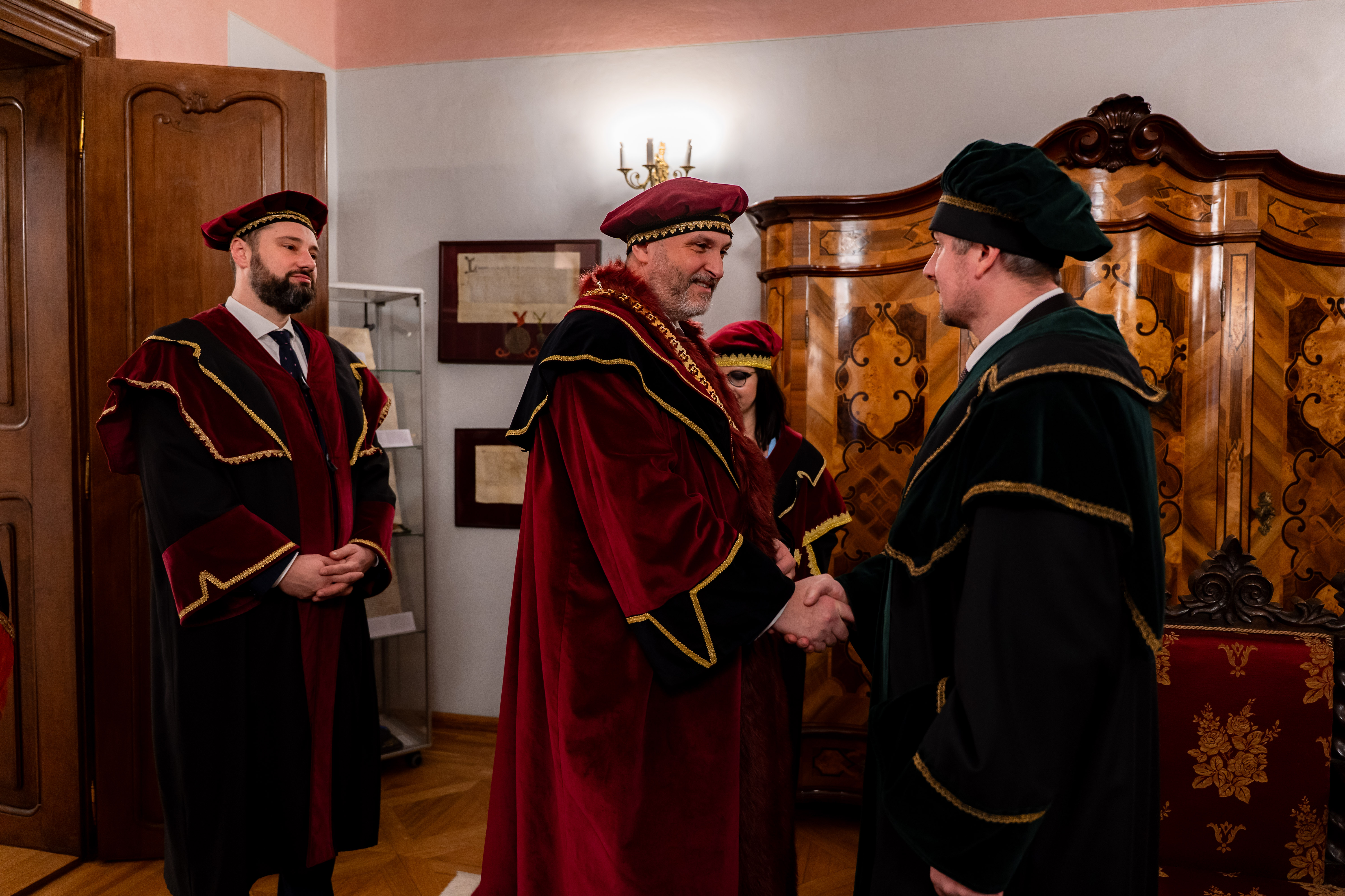  prijatie starostov Mestskych casti v Kosiciach.-85